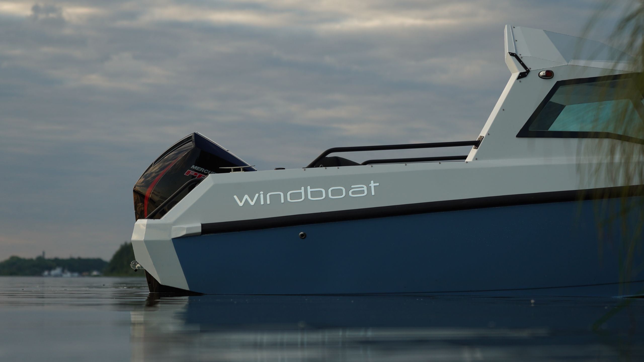 Windboat 6.3 HT — линии рубки