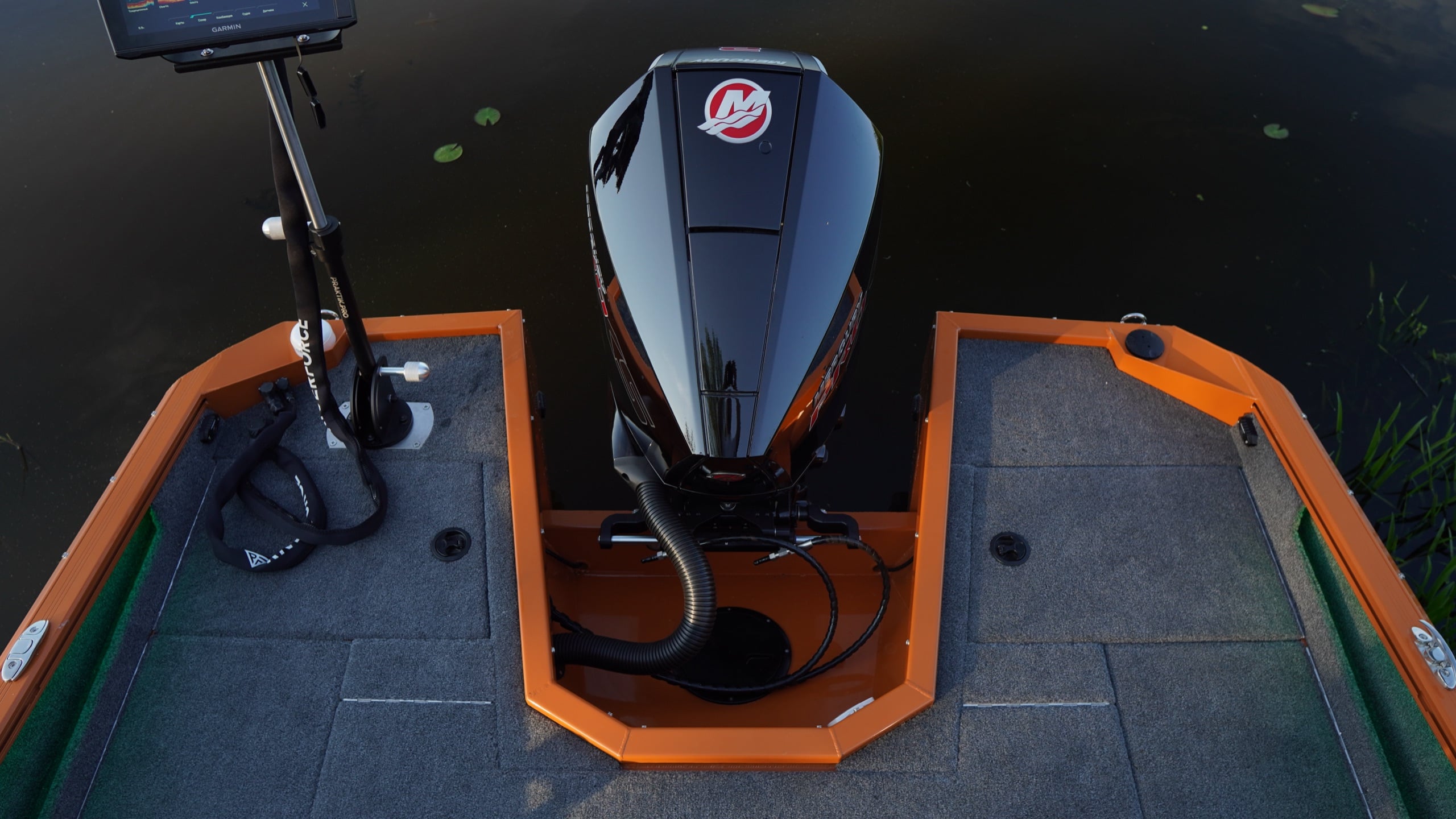 Windboat 6.5 EvoFish — живая съёмка