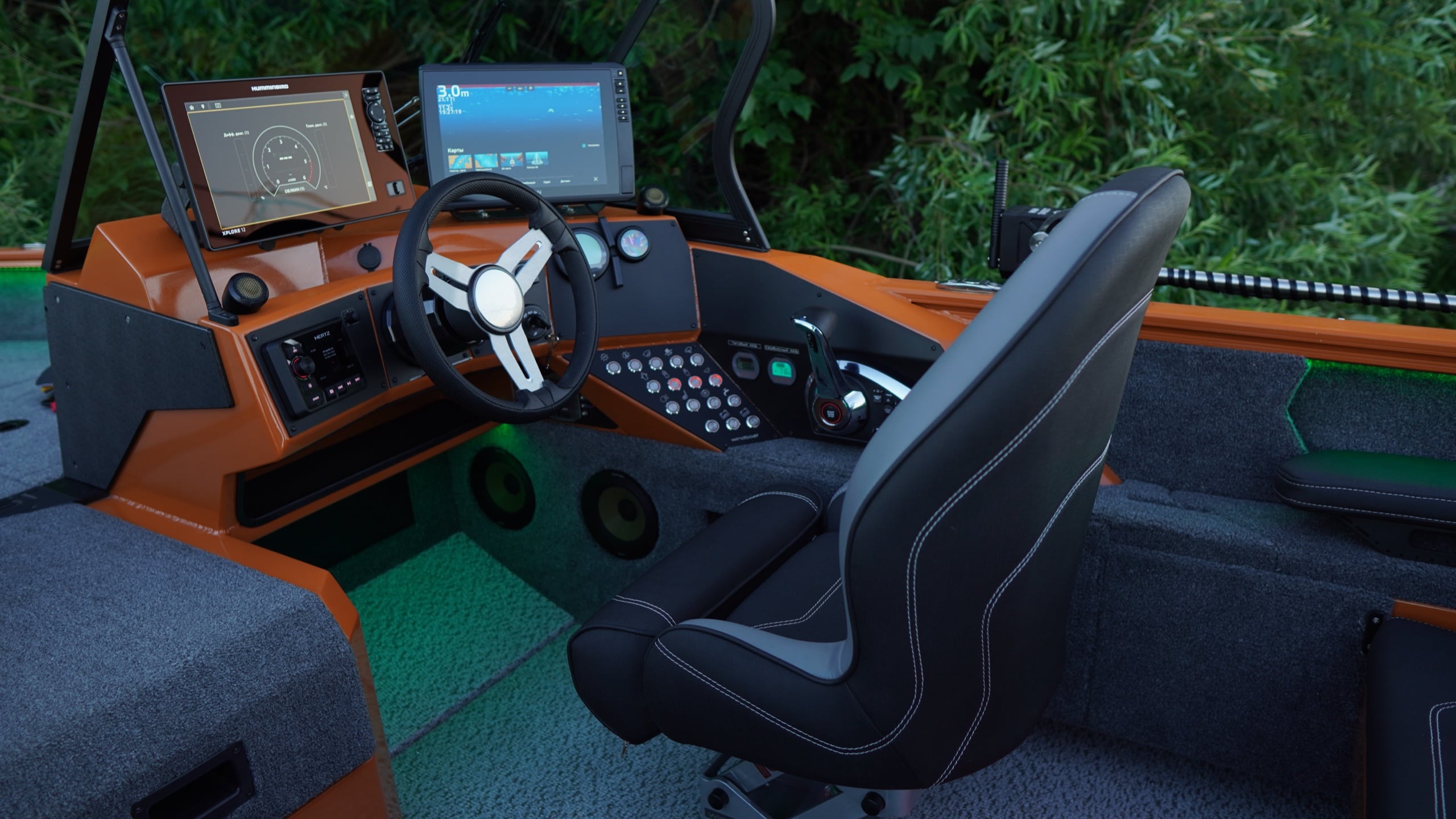 Windboat 6.5 EvoFish — живая съёмка