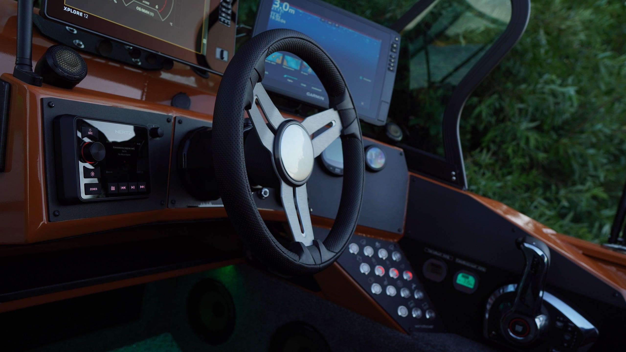 Windboat 6.5 EvoFish на воде