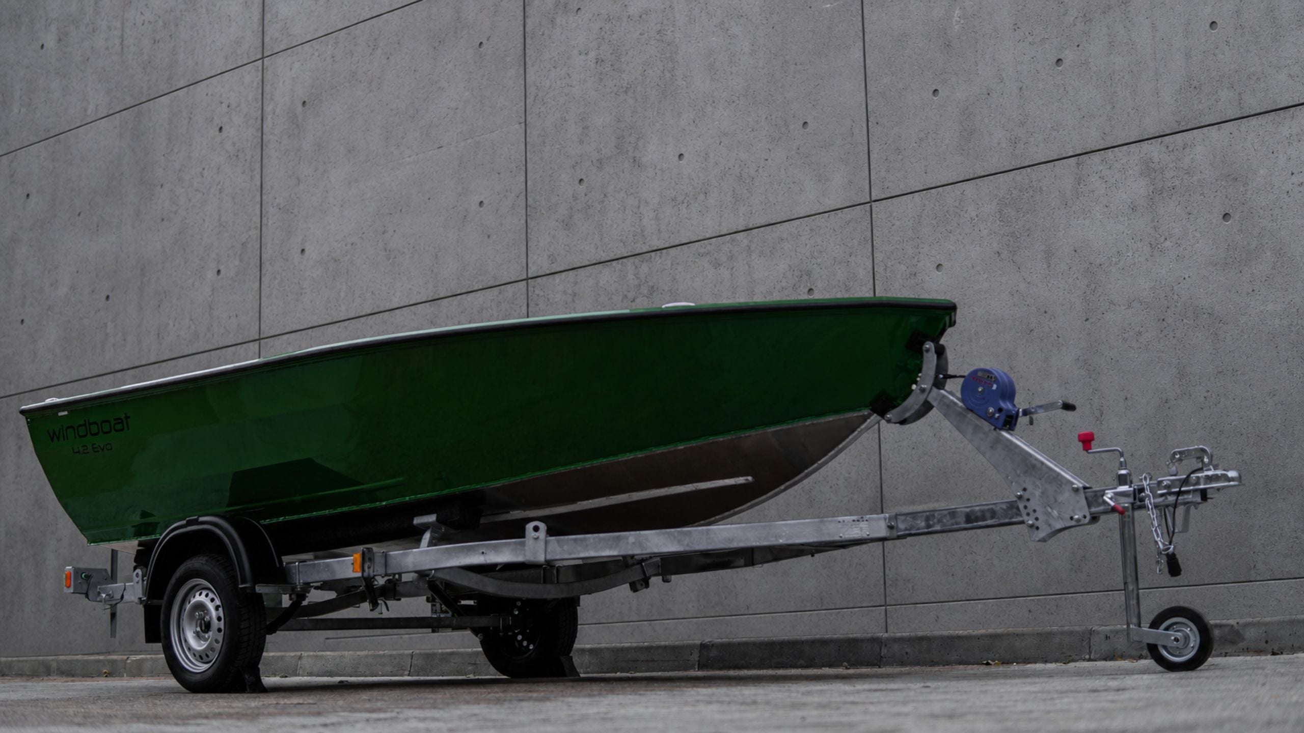 Windboat 4.2 Evo — кокпит