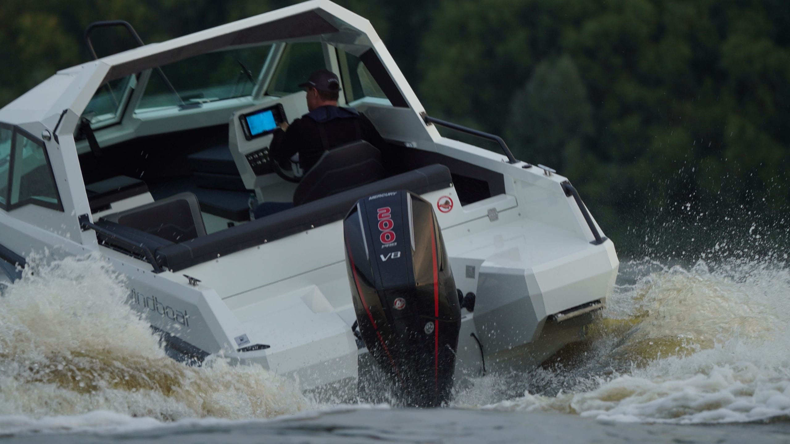 Windboat 6.3 HT